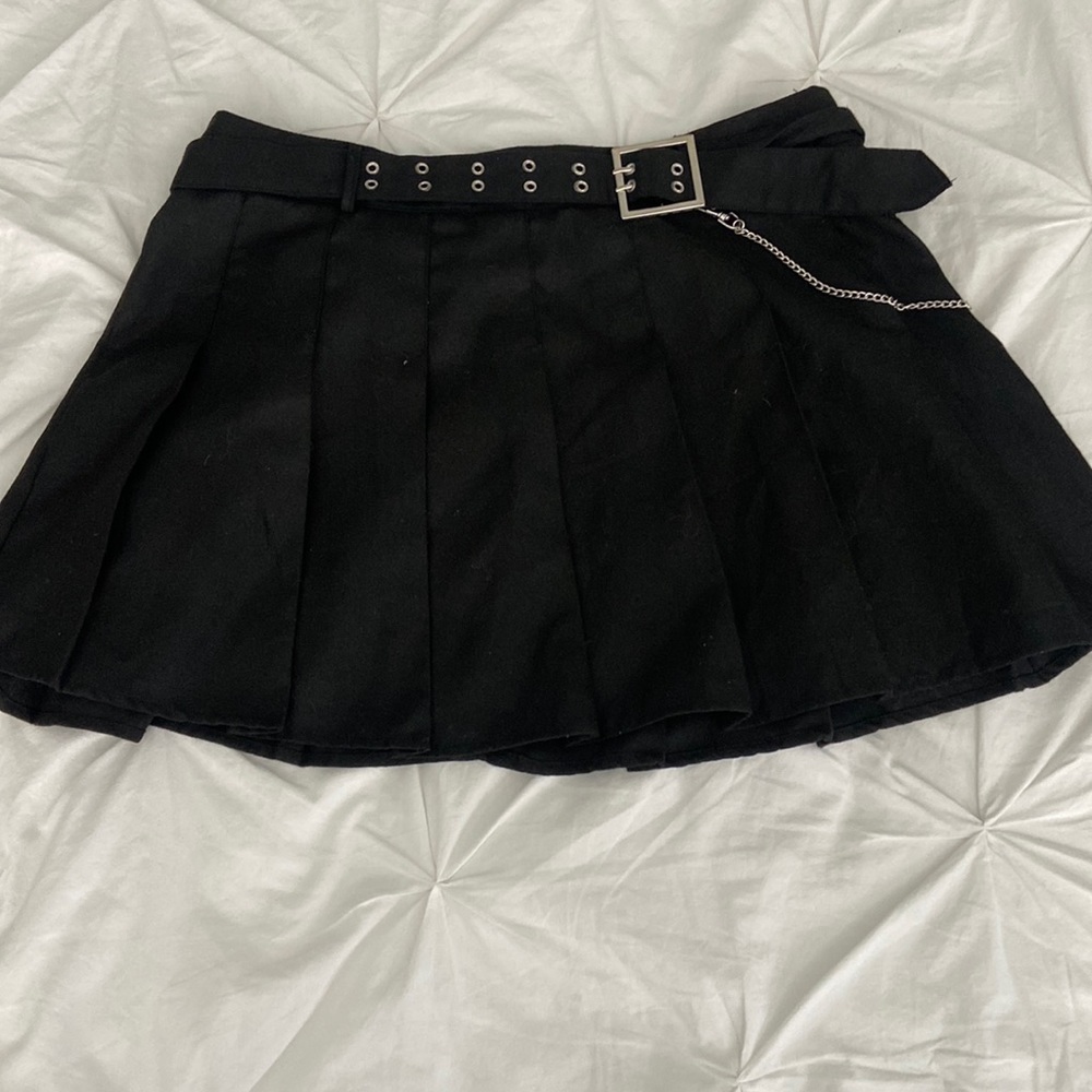 short skirt